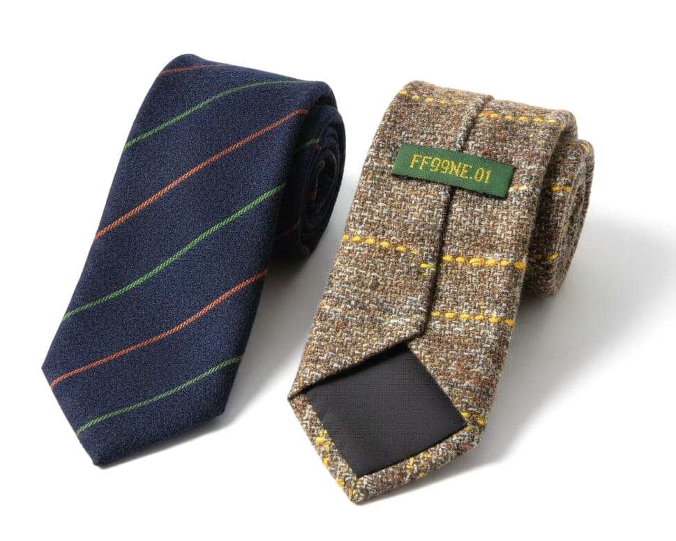 Хранение шерстяных галстуков